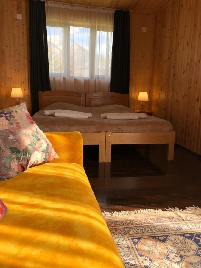 Guest House Keti Margiani 메스티아 외부 사진